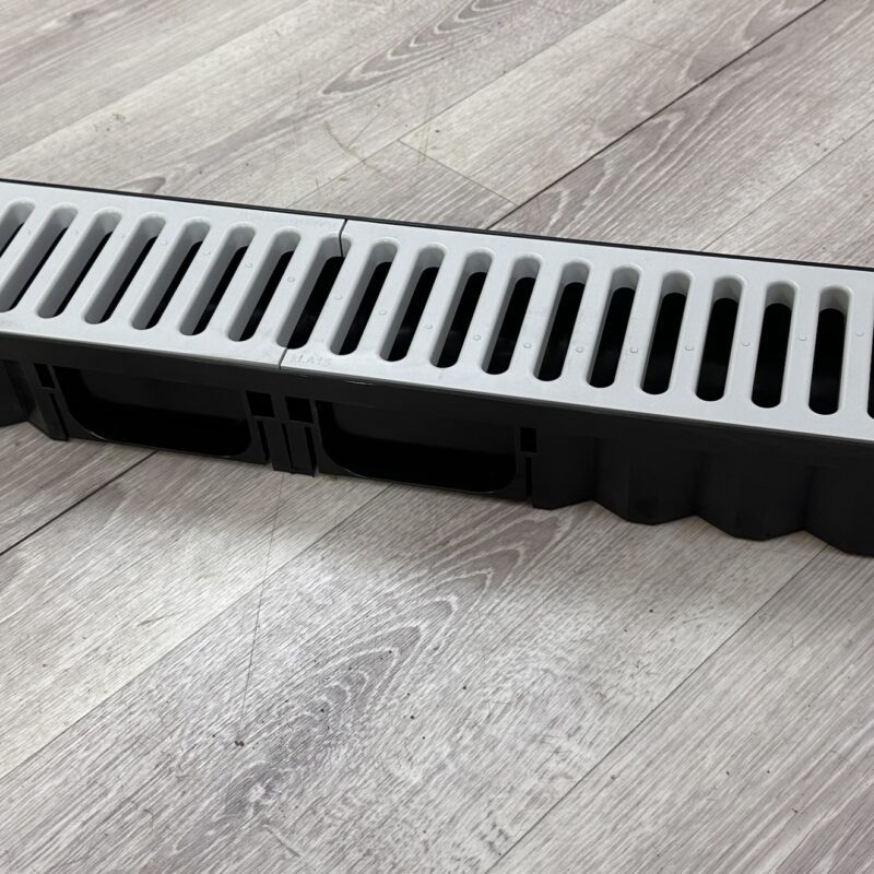 Лоток водоотводный